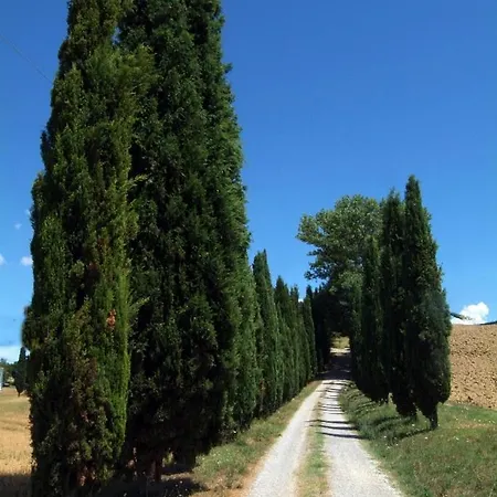 Il Giardinello مونتالشينو