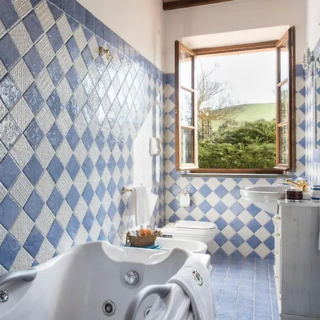 فيلة Il Giardinello مونتالشينو